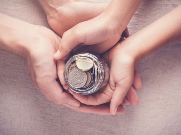 Súmate a Apadrinar $150